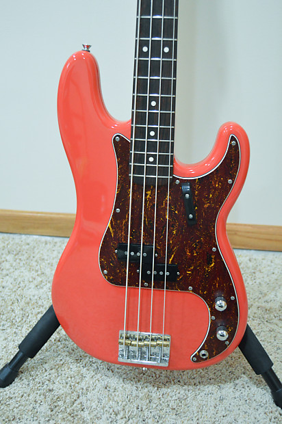 Squier Classic Vibe '60s Jazz Bass Fiesta Red | Reverb
