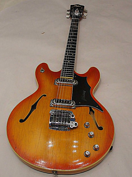 1967 Framus Caravelle 5 117 52T semi hollow body electric guitar made in Germany Amber Burst