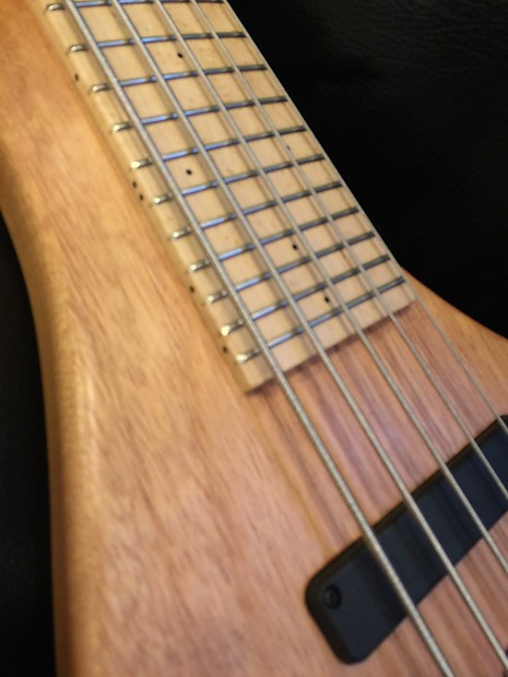 Wing Instruments Wing Bass Classic 5 Mahogany/Maple | Reverb