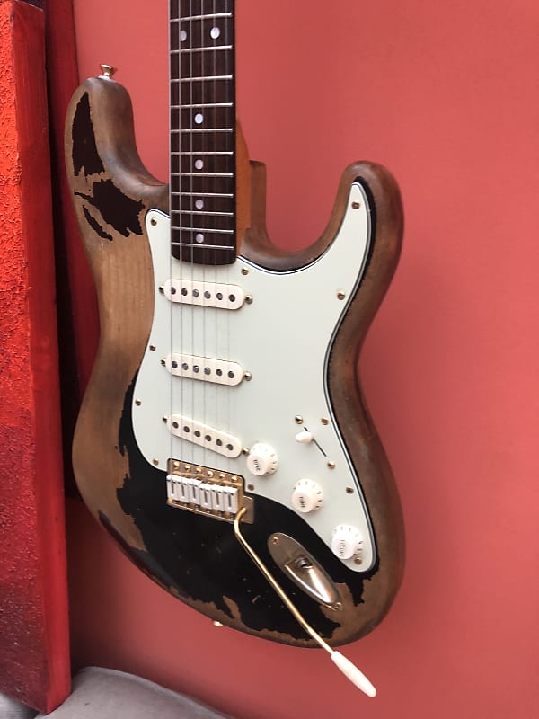 Smitty Guitars John Mayer Fender Blackie Black1 Custom Shop Smitty Guitars John Mayer Fender Blackie Black1 Custom Shop