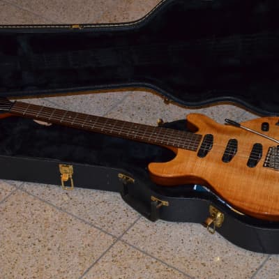 SUNDAY DEAL Hamer Mirage=rare made in USA 1994 Koa top*3xHot Rails*sounds/plays great*mint condition image 3