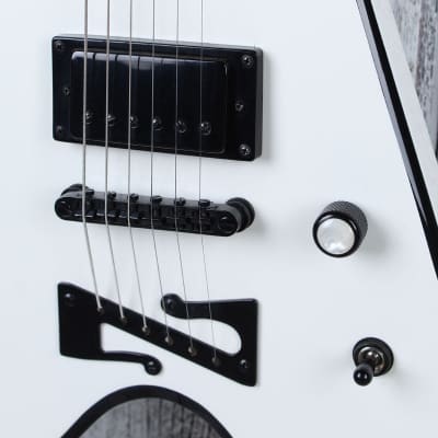Sozo Z Series ZVW Flying V Electric Guitar White w Black Bevel w Hardshell Case image 5