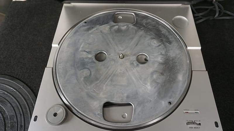 General Electric CA960A Turntable