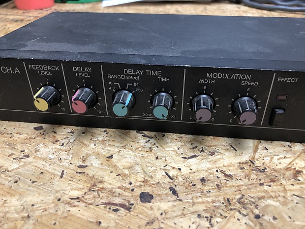 Ibanez DD200 Dual Digital Delay 80s Black Reverb