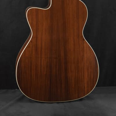 Martin BC-16E Rosewood Acoustic/Electric Bass Natural image 5