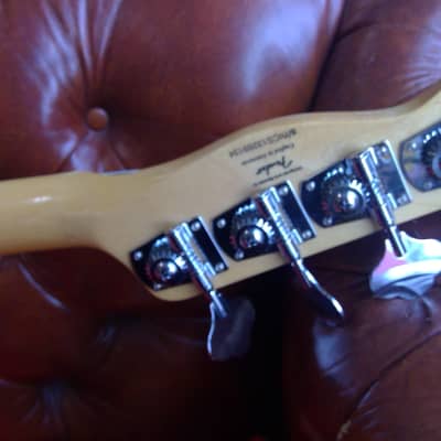 Squier Vintage Modified Cabronita Precision Bass w/Case image 3