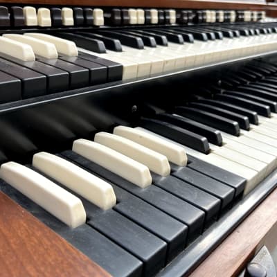 Stunning Hammond RT-3 Organ 1960's image 15