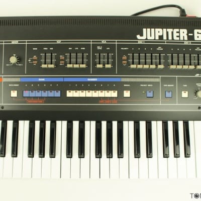 ROLAND JUPITER-6 Analog Keyboard Synthesizer RESTORED & Future-Proofed !! midi VINTAGE SYNTH DEALER image 3