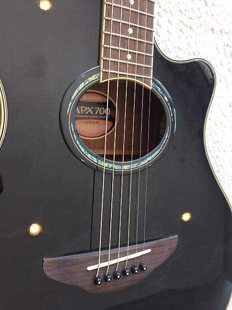 Yamaha APX700II Thin Body Acoustic Guitar – Music Corner