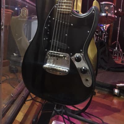Fender Mustang  1977 Black for sale
