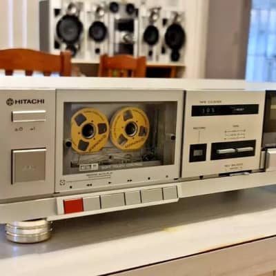 VINTAGE HITACHI TAPE DECK/RECORDER/MADE IN JAPAN image 2