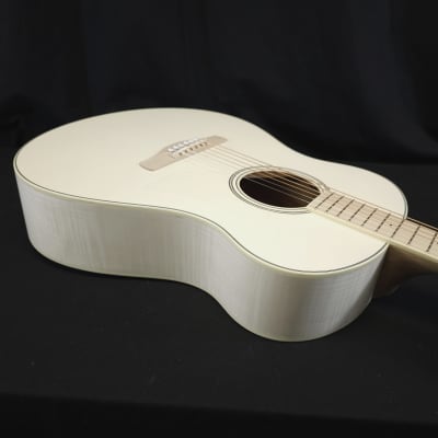 Ibanez AAM370E-OAW Acoustic Electric Guitar w/Gig Bag image 15