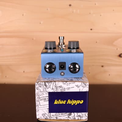 Way Huge WM61 Smalls Series Blue Hippo Analog Chorus MkIII