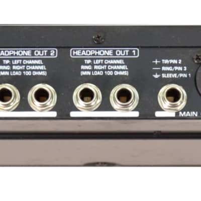 Behringer HA4600 Power Play Pro – 4 Channel Headphone Distribution Amplifier – Used image 6
