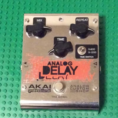 Akai  Professional Analog delay  2010 Chrome image 2