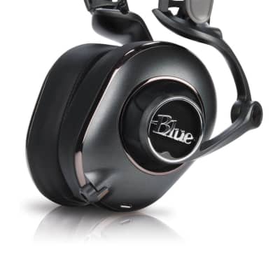 Blue Mix-Fi Powered High-Fidelity Headphones with Built-In Audiophile Amp image 3
