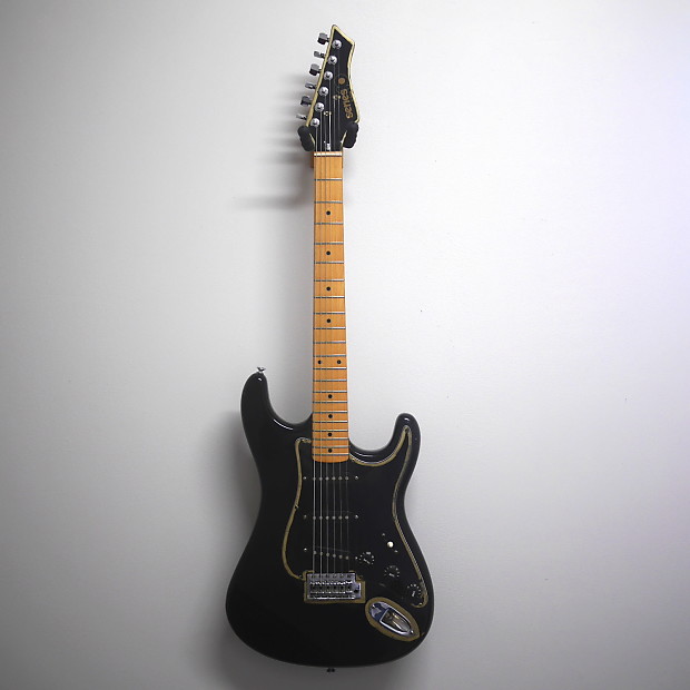 Series 10 by Bently Strat Style Electric Guitar Black