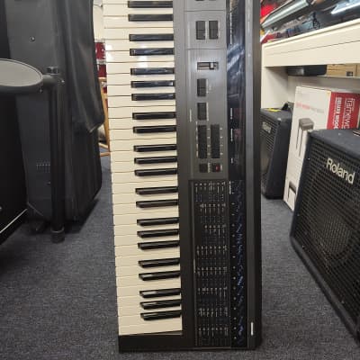 Korg DW-8000 Synthesizer