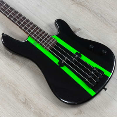 Sandberg Lionel VS Short Scale Bass, Exclusive Run, Cosmic Black w/ Green