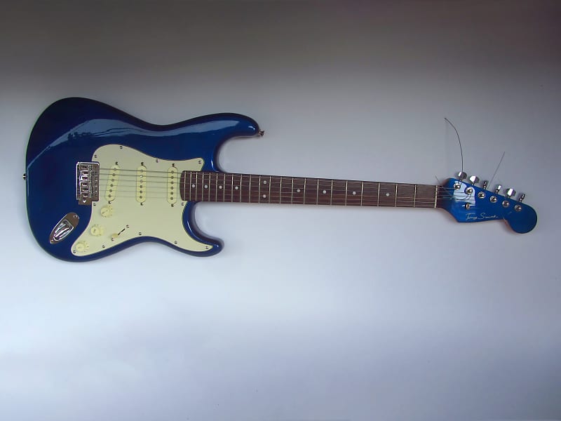 Tony Smith Stratocaster 1990 Navy sparkle | Reverb