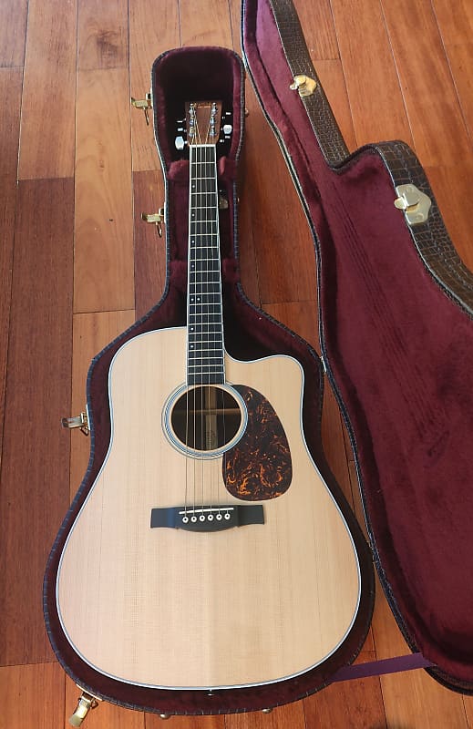 Martin Performing Artist DCPA3 2010 Satin Finish (Back and Reverb