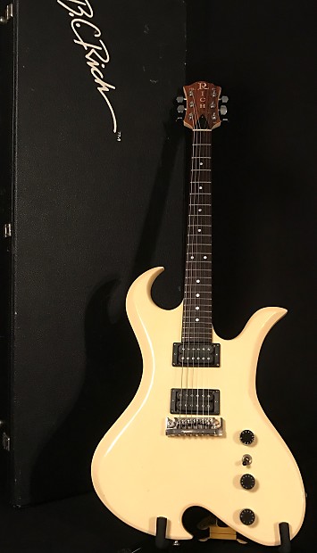 Vintage B.C. Rich Wave NJ Series | Reverb Canada