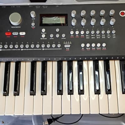 Elektron Analog Keys synthesizer