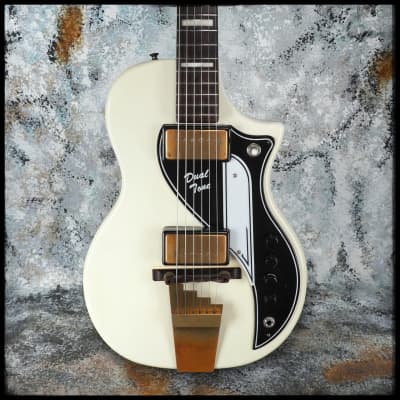 Supro Dual Tone White | Reverb
