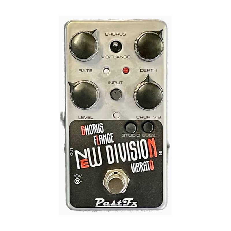 PastFx New Division Clone Chorus Flanger Vibrato MN3007 Theory 