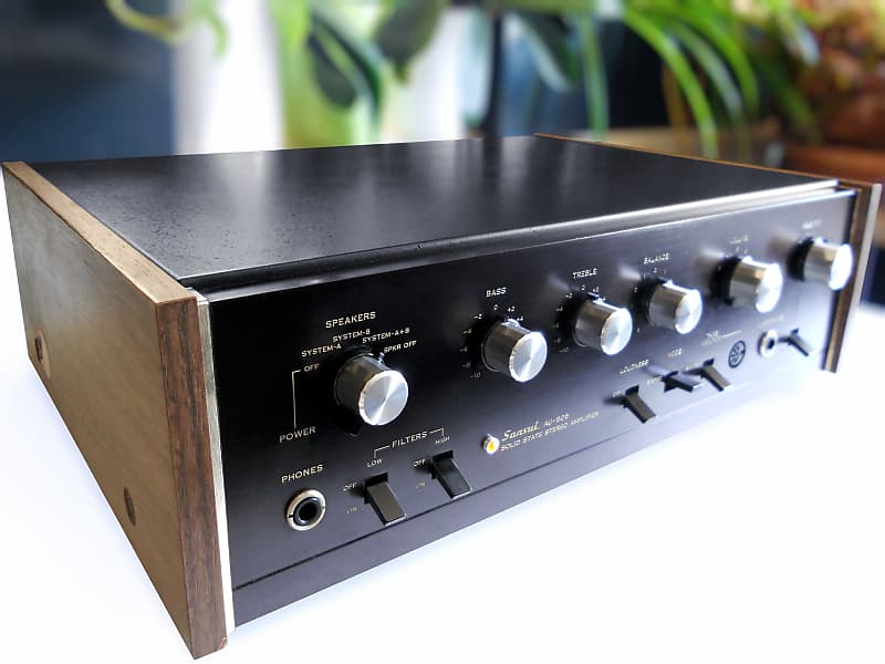 1972 Sansui AU-505 Solid-State Stereo Amplifier. 1st Year of