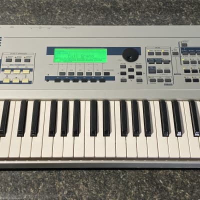 Yamaha MO 6 Production Synthesizer 2000's