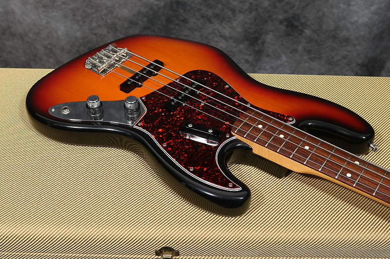 Fender American Vintage '62 Jazz Bass 1985 - 2012 | Reverb UK