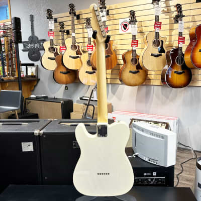 Fender American Vintage '64 RI Telecaster Electric Guitar in White Blonde w/ Fender Case 2016 image 10