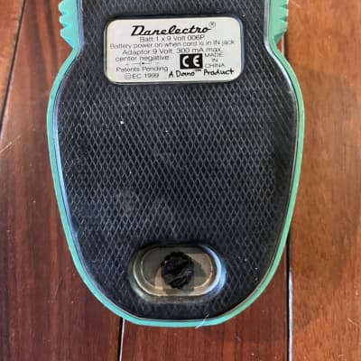 Danelectro French Toast Octave Fuzz Aqua | Reverb