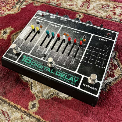 Original Electro Harmonix 16 Second Digital Delay & Controller 