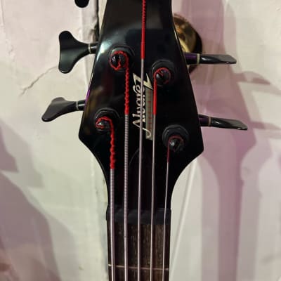 Alvarez Electric Villain 5 String Bass - Black image 3