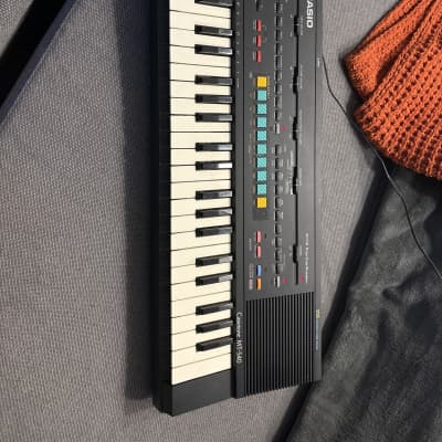 Casio MT-540 Casiotone 49-Key Synthesizer 1980s - Black