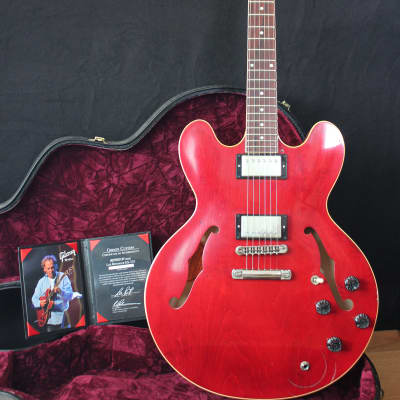 VIDEO Gibson Custom Shop Lee Ritenour ES-335 signed&aged #LR001 image 25