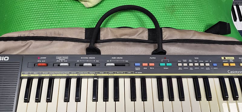 Casio MT-55 Casiotone 44-Key Mini Synthesizer