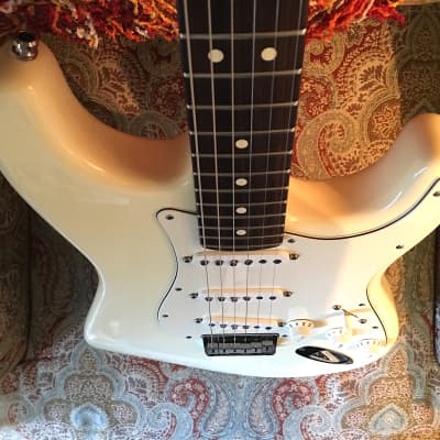ギター Fender USA US Cyclone 2001 Olympic White Used Squier CYCLONE Olympic White Solid Body Electric Guitar