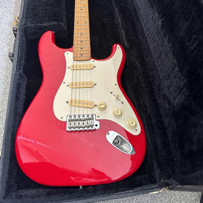 Squier MIJ Standard Stratocaster with Maple Fretboard 1984 - 1988 - Torino Red image 1