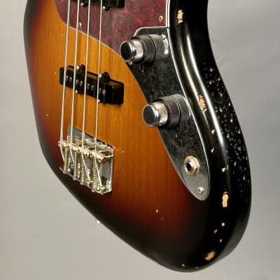 Fender Limited Edition 60th Anniversary Road Worn Jazz Bass 3-Color Sunburst image 6