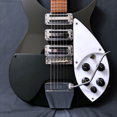 1995 Rickenbacker 325V63 Miami in Excellent condition THE BEATLES for sale