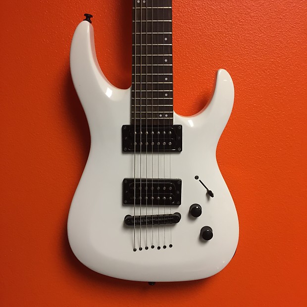 ギター Legator NR7-200 Legator NRF7-200-CHBRL 7-String Ninja Fanned Fret Electric