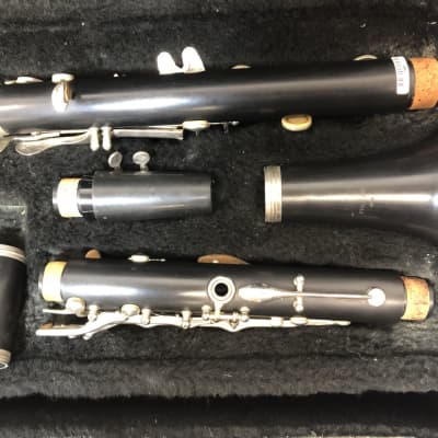 Artley Prelude 18-S Clarinet with case - F686 [preowned] image 4