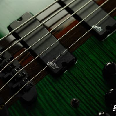ベース MAYONES Comodous 5st Custom Dirty Green Mayones Comodous 5st Custom - Trans Dirty Green Burst | Reverb
