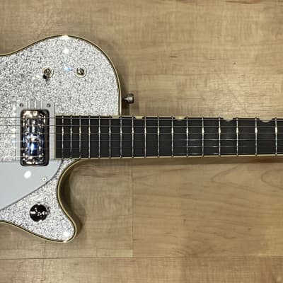 Gretsch G6129T-59 Vintage Select ’59 Silver Jet with Bigsby TV Jones Silver Sparkle image 2