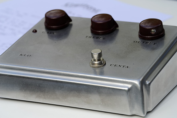 Ceriatone Centura Professional Overdrive guts in a 1:1 Klon Ceriatone Centura Professional Overdrive guts in a 1:1 Klon