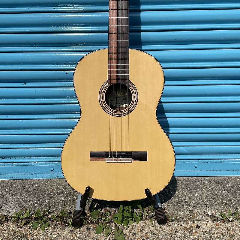 Valencia VC564 Classical Guitar | Reverb