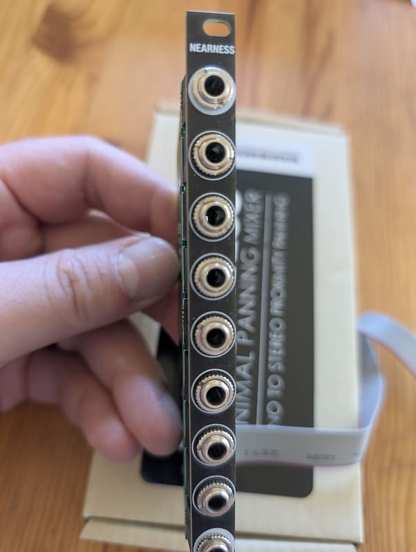 鍵盤楽器 Takaab / Nearness v3 TAKAAB NEARNESS V3 Minimal Proximity Panning Mixer - Etsy